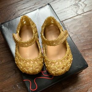 New Mini Melissa crocheted campanas